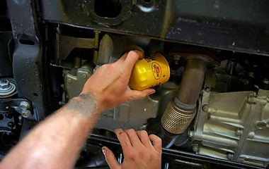 Bảo dưỡng sửa chữa thay nhớt xe Mazda BT50  TRUNG TÂM KỸ THUẬT Ô TÔ MỸ  ĐÌNH THC